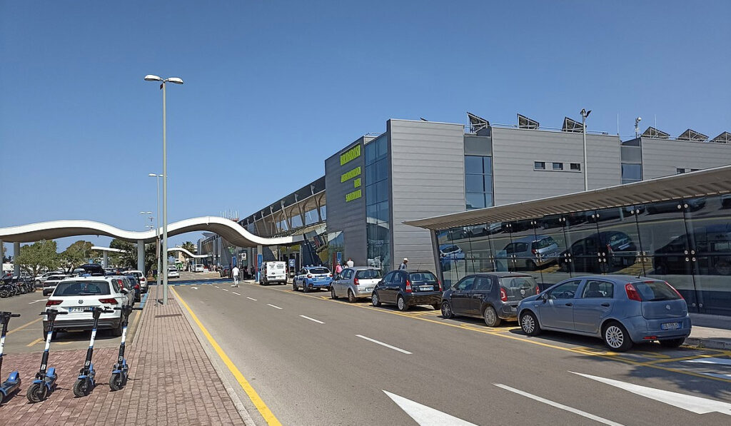 Lecce airport